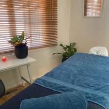 Unwind Massage Canberra | 28 Padbury St, Downer ACT 2602, Australia