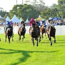 Hawkesbury Race Club | Racecourse Rd, Clarendon NSW 2756, Australia