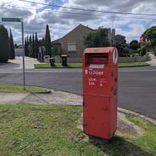 Australia Post Red Letter Box | Corner Crookston and, Cheddar Rd, Reservoir VIC 3073, Australia