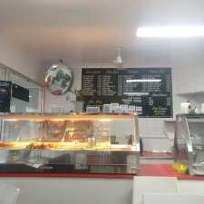 Chicken on The Run | 84 Bold St, Laurieton NSW 2443, Australia