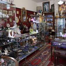 Nerilee Antiques Jamberoo | 26 Allowrie St, Jamberoo NSW 2533, Australia