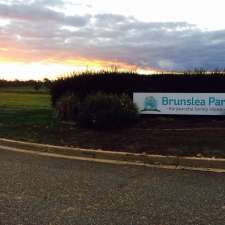 Brunslea Park | 93 Elizabeth Ave, Forest Hill NSW 2651, Australia