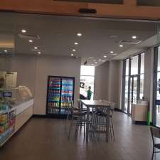 Subway | Lakelands Shopping Centre, Shop 1/49 Banksiadale Gate, Lakelands WA 6180, Australia
