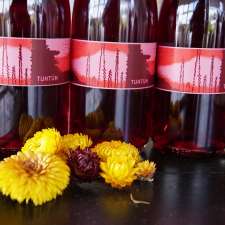 Tuntún Wines | 70 Dillons Hill Rd, Glaziers Bay TAS 7109, Australia