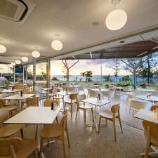 The Foreshore Restaurant & Cafe | 259 Casuarina Dr, Nightcliff NT 0810, Australia