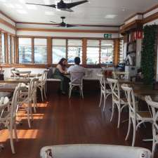 Cafe Dbar | 275 Boundary St, Coolangatta QLD 4225, Australia