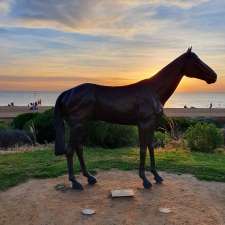 Horse Beach Mordialloc | 188 Bay Trail, Mordialloc VIC 3195, Australia