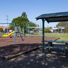 Baxter Field Playground | 1A Findon St, Marks Point NSW 2280, Australia