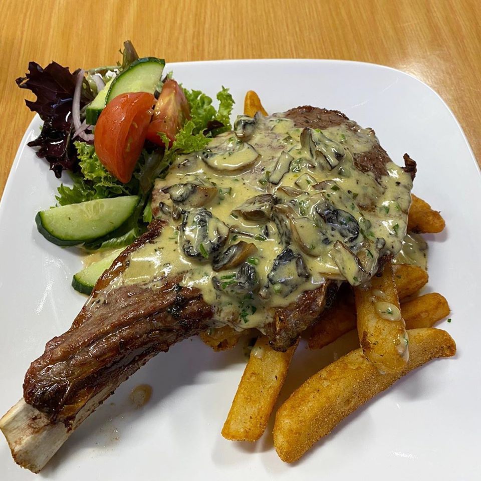 Smokin Joes Pizza & Grill- Kangaroo Flat | SHOP 145, 267 HIGH STREET LANSELL SQUARE SHOPPING CENTRE, Kangaroo Flat VIC 3555, Australia | Phone: (03) 4400 9210