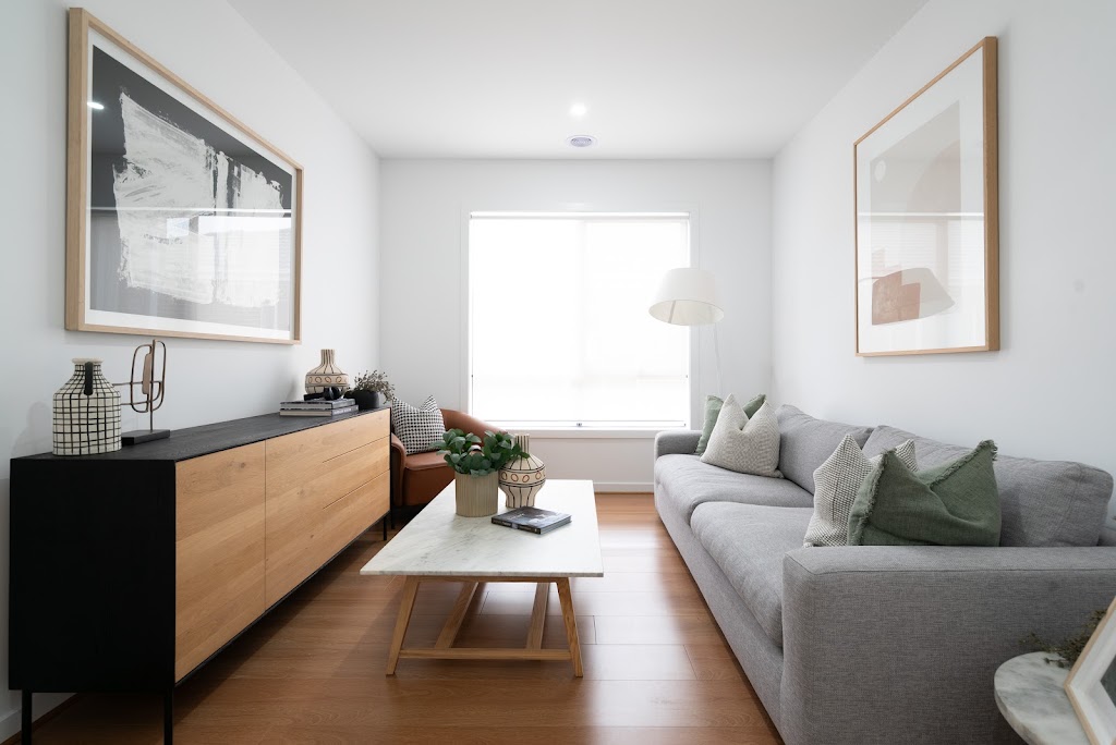 Aston Homes - Exford Waters Display Home Centre | 13 Riversdale Bvd, Weir Views VIC 3338, Australia | Phone: 0417 990 999