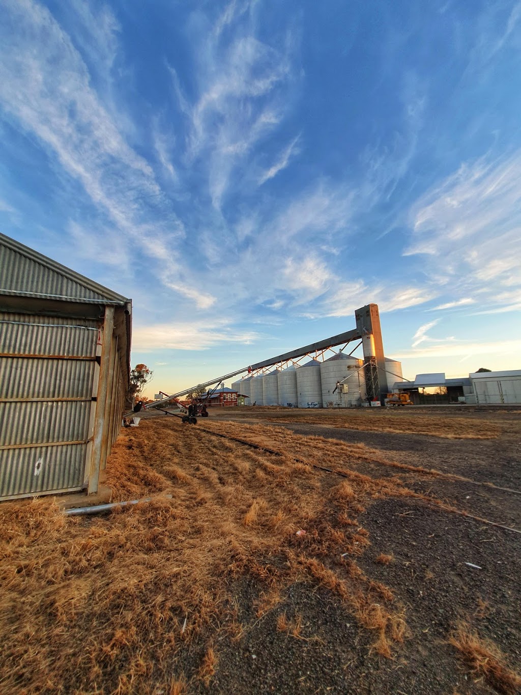 Yarrawonga Railway Station | Lott St, Yarrawonga VIC 3730, Australia | Phone: 0428 431 124