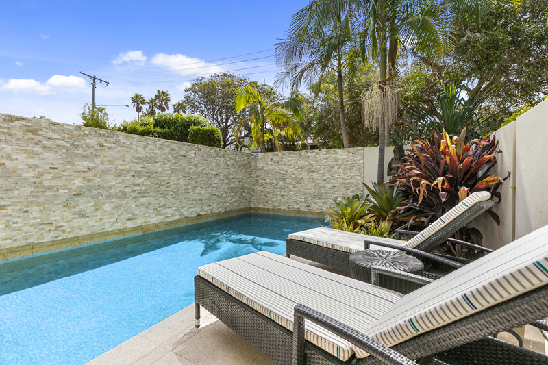 1/18 Douglas Street - Noosa Luxury Holidays | 1/18 Douglas St, Sunshine Beach QLD 4567, Australia | Phone: (07) 5448 0458