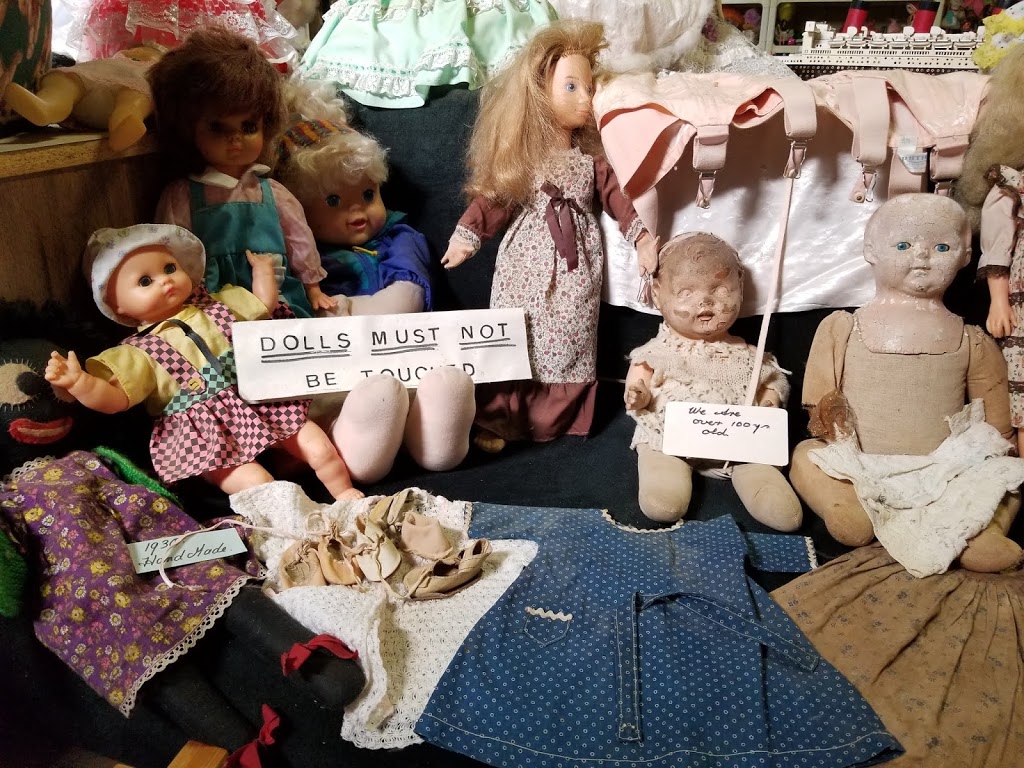 Gerogery Doll Museum | museum | Gerogery NSW 2642, Australia | 0260260578 OR +61 2 6026 0578