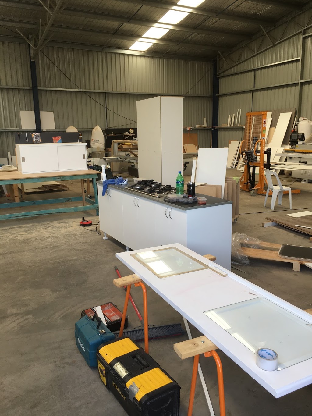 Singh’s joinery | Shed 77/70 Oakes Rd, Griffith NSW 2680, Australia | Phone: 0457 620 620