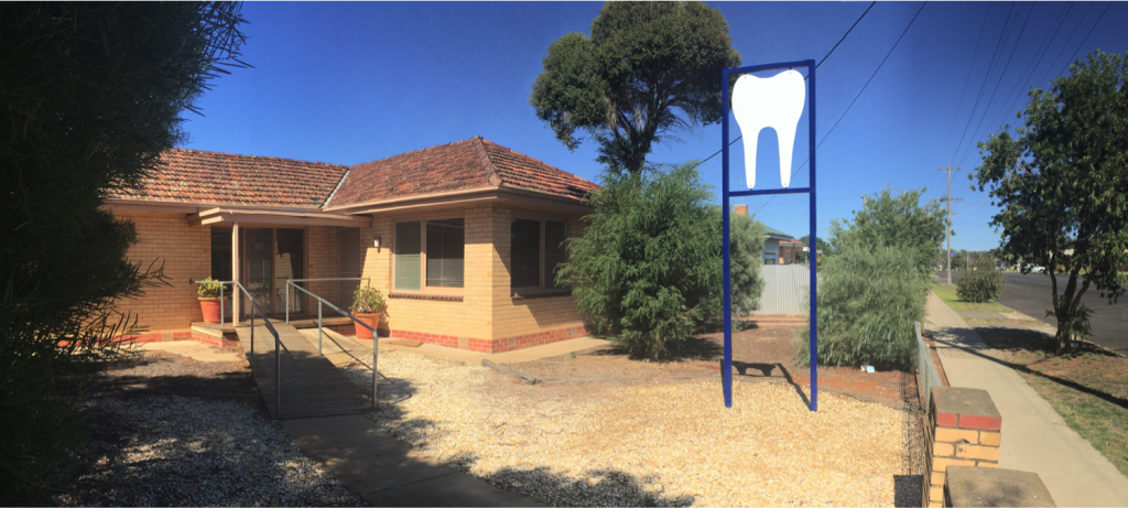 Warracknabeal Dental Clinic | dentist | 47 Lyle St, Warracknabeal VIC 3393, Australia | 0353981553 OR +61 3 5398 1553