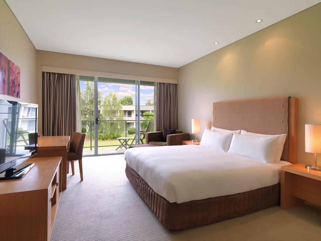 Crowne Plaza Hunter Valley | lodging | 430 Wine Country Dr, Lovedale NSW 2325, Australia | 0249910000 OR +61 2 4991 0000