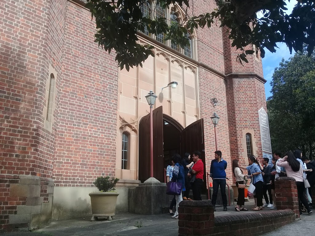 Our Lady of The Rosary Parish Kensington | church | 4 Roma Ave, Kensington NSW 2033, Australia | 0426042624 OR +61 426 042 624
