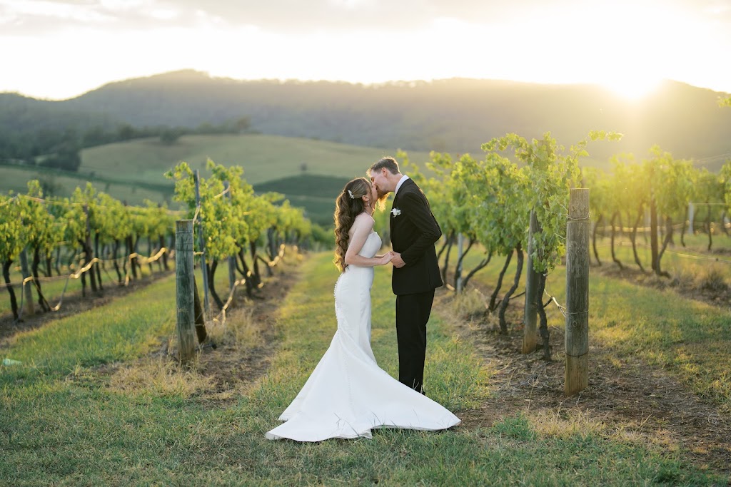 Firstlook Stills - Wedding Photographer | 14 Dutton St, Metford NSW 2323, Australia | Phone: 0432 071 679