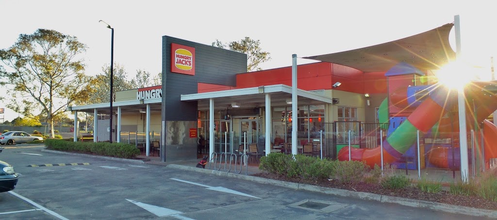Hungry Jacks Carrum Downs | restaurant | 100 Hall Rd, Carrum Downs VIC 3201, Australia | 0397828937 OR +61 3 9782 8937