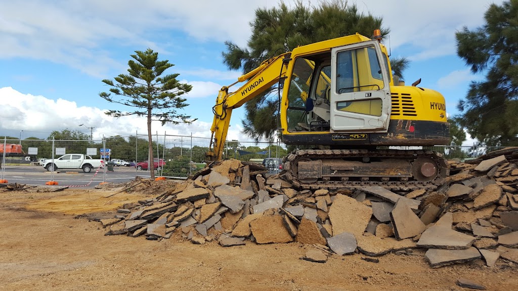 Busselton Civil & Plant Hire | 19 Cable Sands Rd, Busselton WA 6280, Australia | Phone: (08) 9752 1000