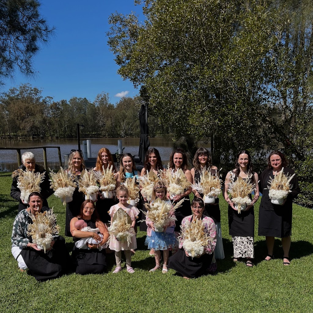 Delightful blooms | Kalang Rd, Dora Creek NSW 2264, Australia | Phone: 0410 075 687