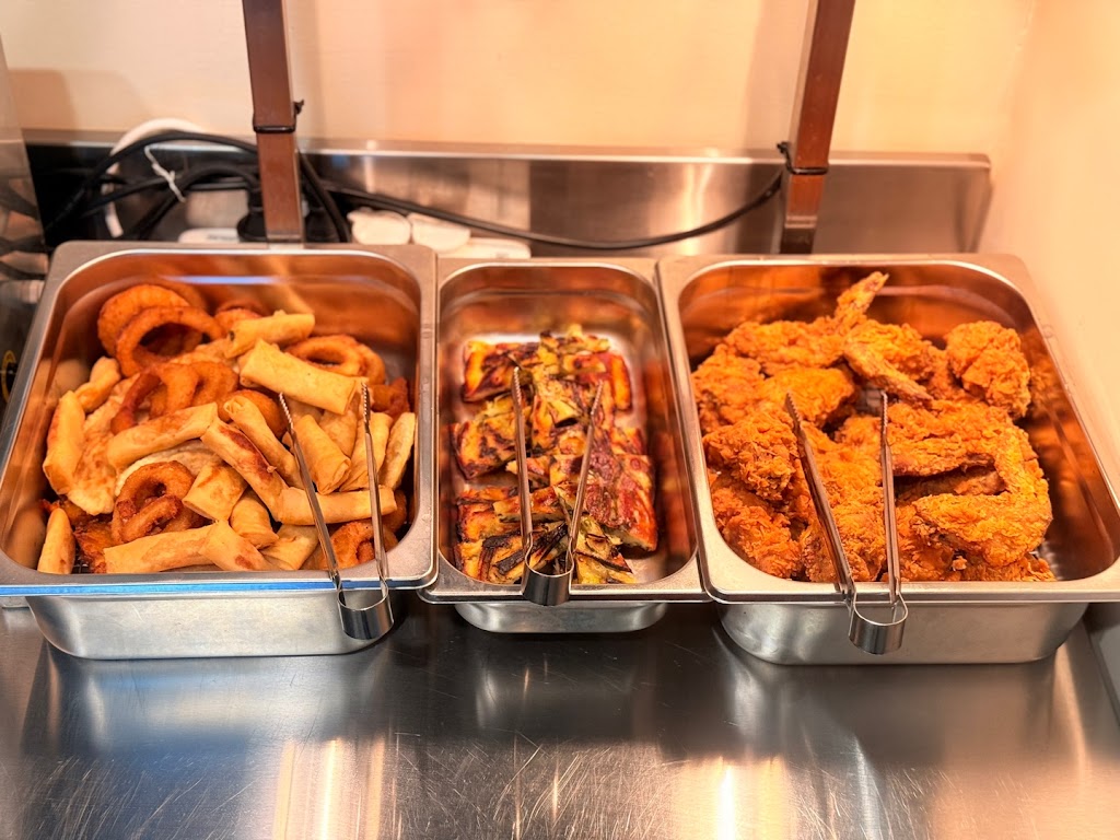 Blooming Garden Maitland | 1/1a Ken Tubman Dr, Maitland NSW 2320, Australia | Phone: 0425 110 502