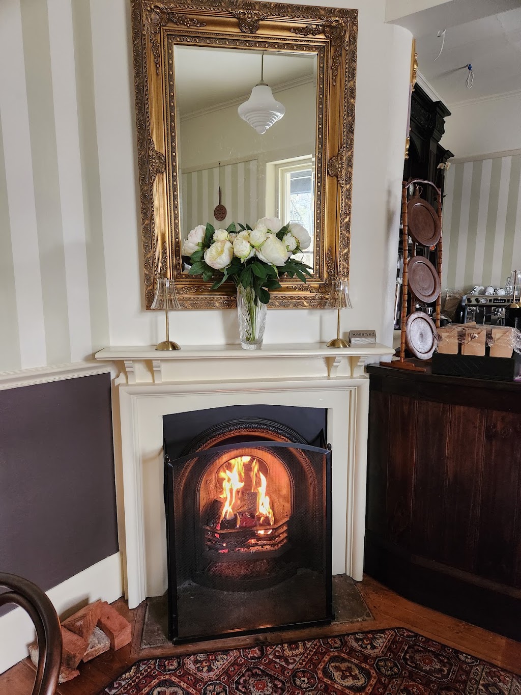 The Totness Inn Hotel | 148 Melrose St, Mount Pleasant SA 5235, Australia | Phone: (08) 8568 2637