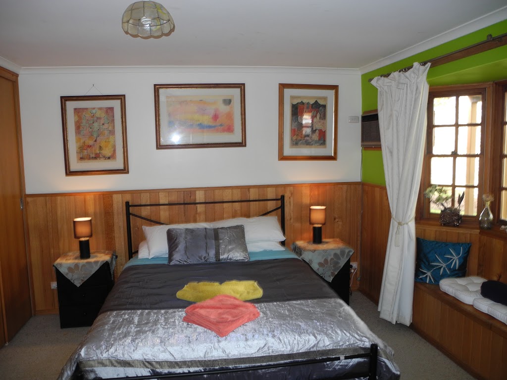 Happy Days Accommodation, 7Kms from Maffra | lodging | 6A Tinamba-Seaton Rd, Tinamba VIC 3859, Australia | 0351451751 OR +61 3 5145 1751