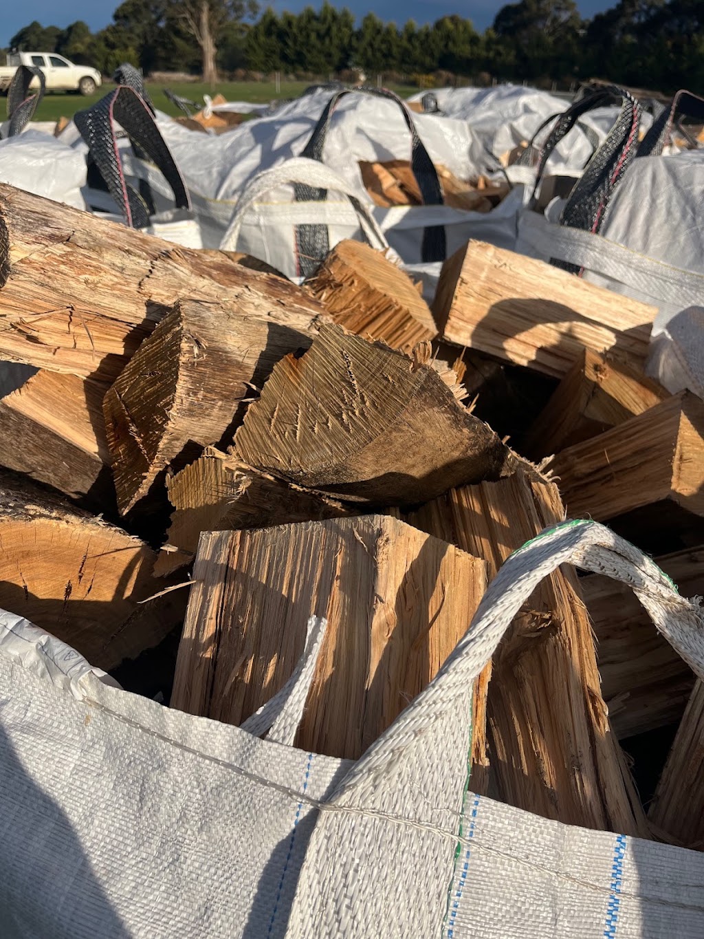 Scottys Firewood - Waubra/Ballarat | 23 Laverys Rd, Mount Bolton VIC 3352, Australia | Phone: 0403 333 615