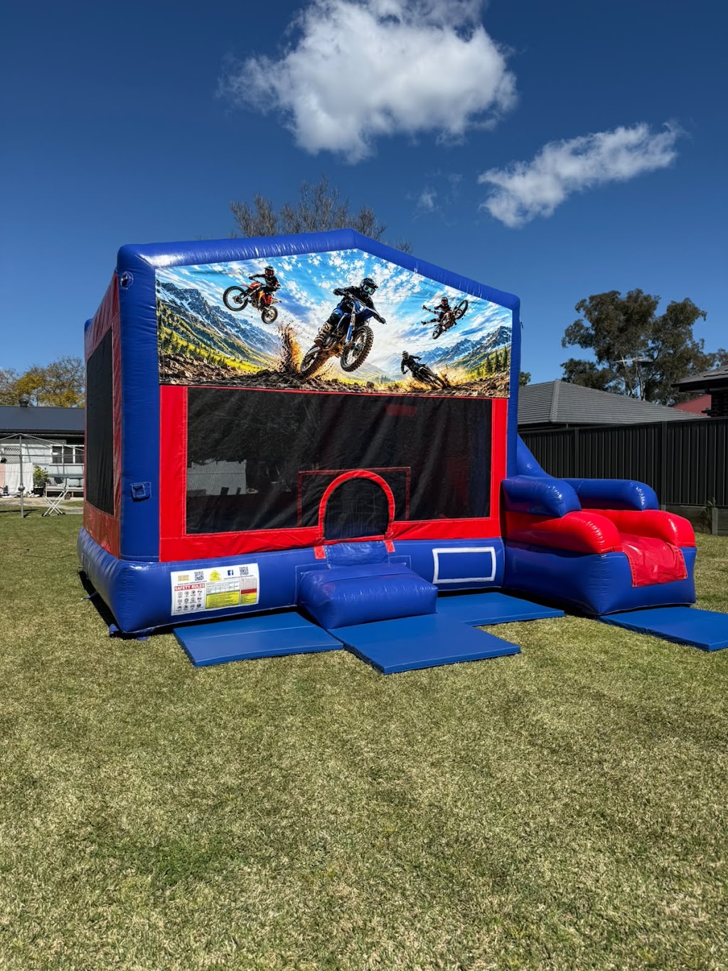 CK Jumping Castles Pty Ltd | Lancaster St, Gregory Hills NSW 2557, Australia | Phone: 0413 684 777