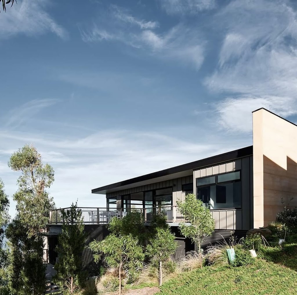Paint It Black | 25/3 Dyson Ct, Breakwater VIC 3219, Australia | Phone: 0480 486 739