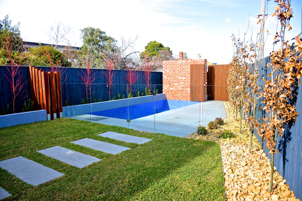 Frameless Direct | 21 Encore Ave, Somerton VIC 3062, Australia | Phone: (03) 9303 9008