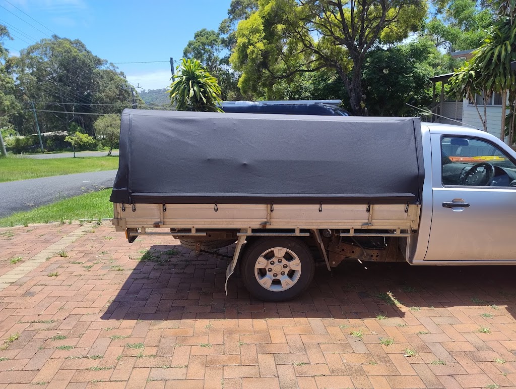 East Coast Upholstery | 24 Coral Dr, Sandy Beach NSW 2456, Australia | Phone: 0421 215 276