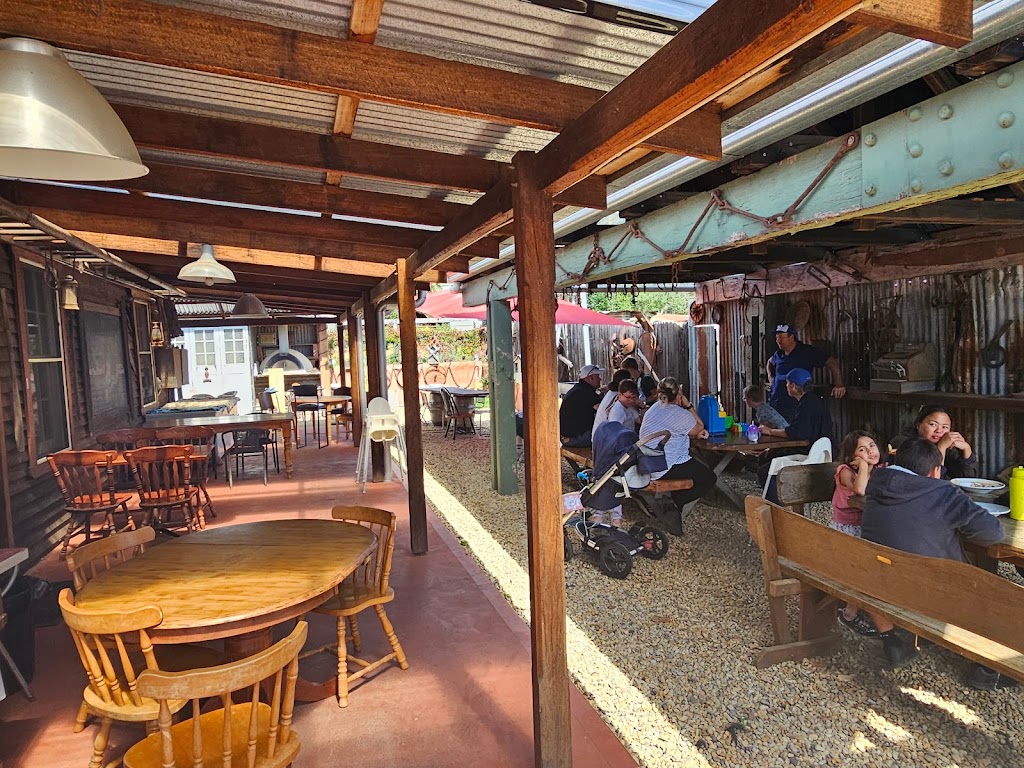 Crossroads Cafe Sofala | 29 Denison St, Sofala NSW 2795, Australia | Phone: 0407 442 399