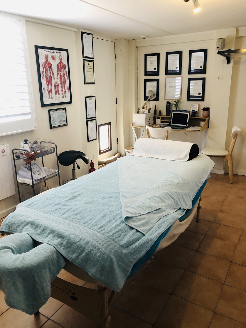 Active body massage therapy centre 155 Wyong Rd, Killarney Vale NSW