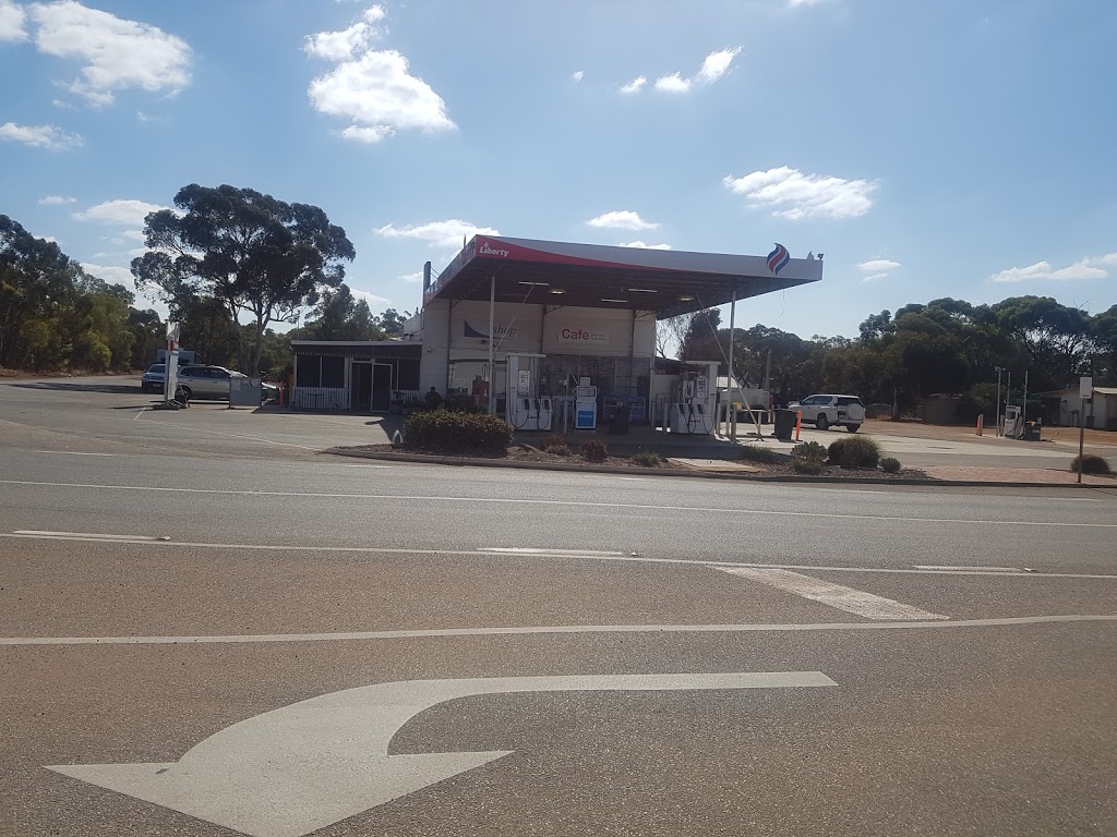 Brookton Roadhouse | Great Southern Hwy, Brookton WA 6306, Australia | Phone: (08) 9642 1056