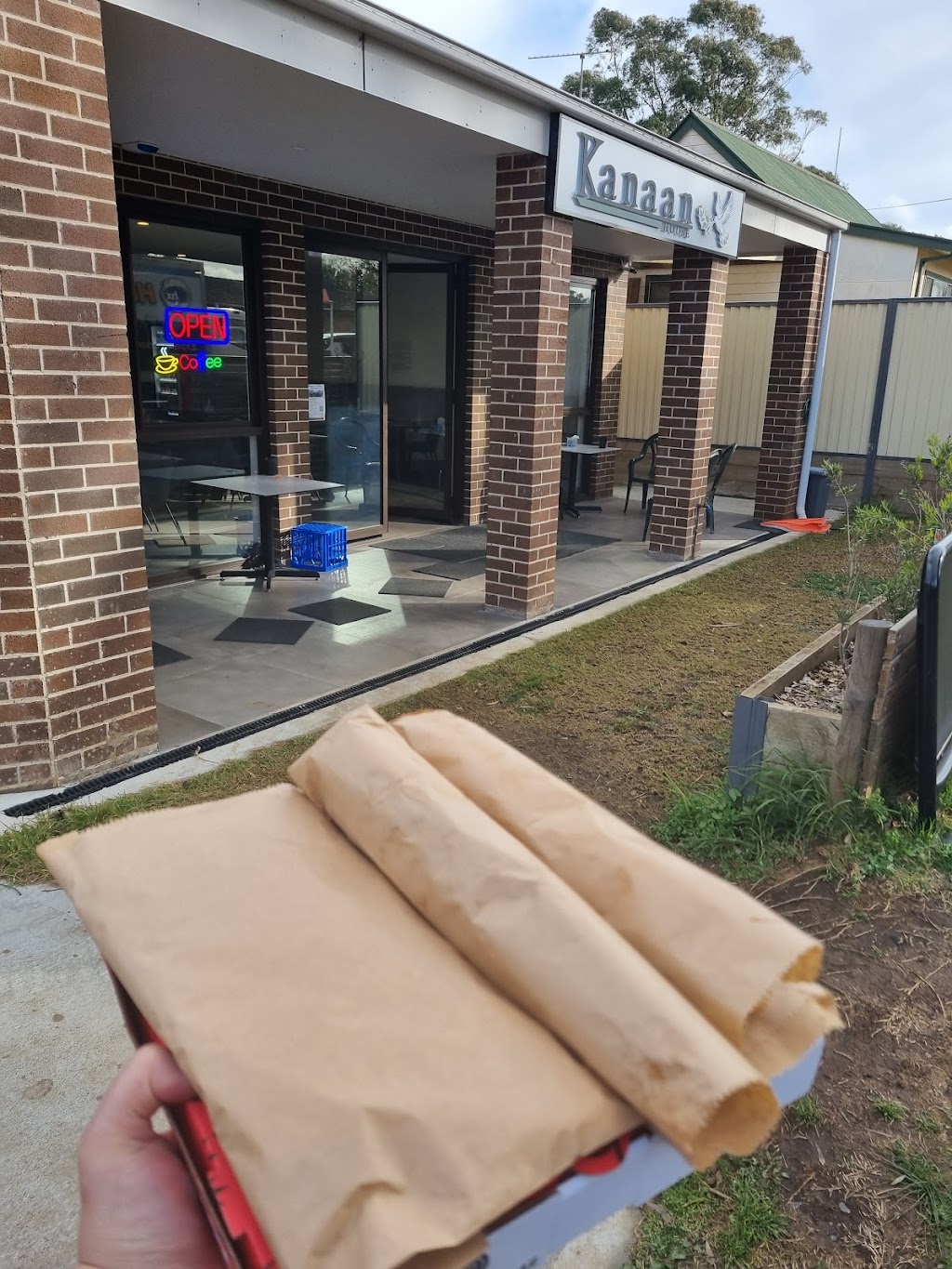 Kanaan House | 1-3 Elm St, Colo Vale NSW 2575, Australia | Phone: 0488 479 109