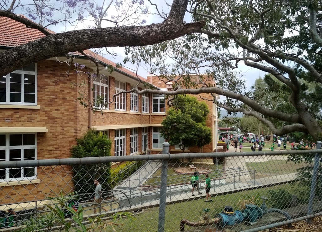 Kelvin Grove Junior School | school | LEstrange Terrace, Kelvin Grove QLD 4059, Australia | 0735527444 OR +61 7 3552 7444