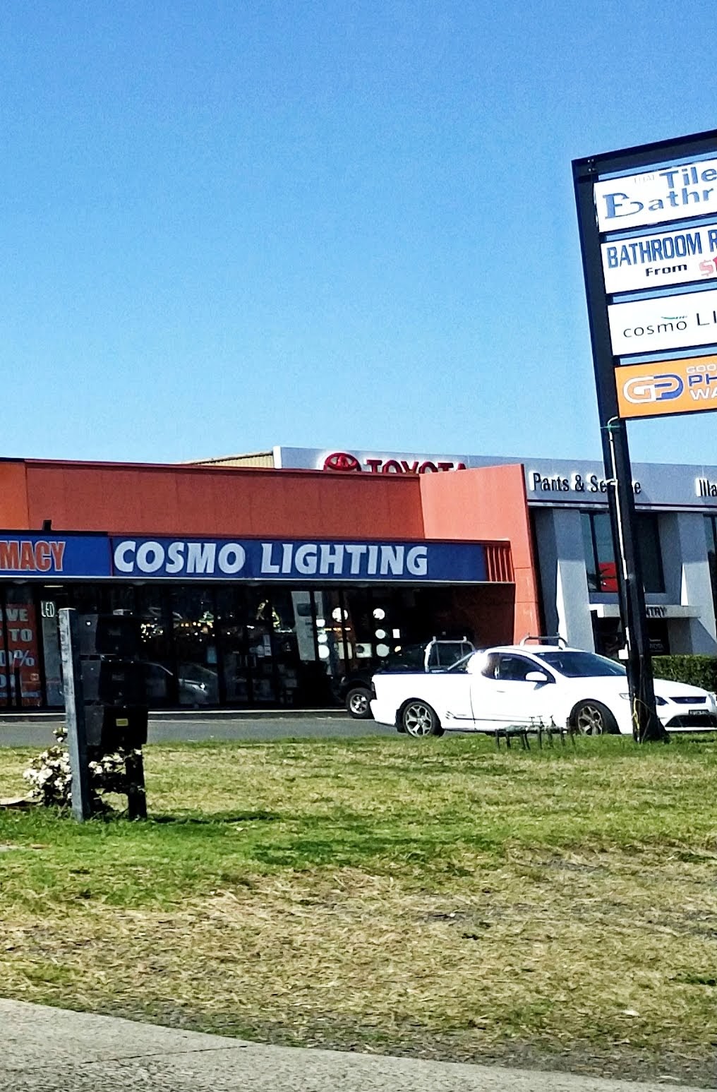 Cosmo Lighting Wollongong (Unit 3/ 9/11 Princes Hwy) Opening Hours