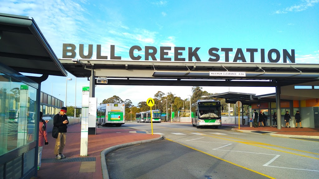 Bull Creek Train Station Kiosk | Entrance Foyer, Bull Creek Station, Leach Hwy, Bull Creek WA 6149, Australia | Phone: 13 62 13