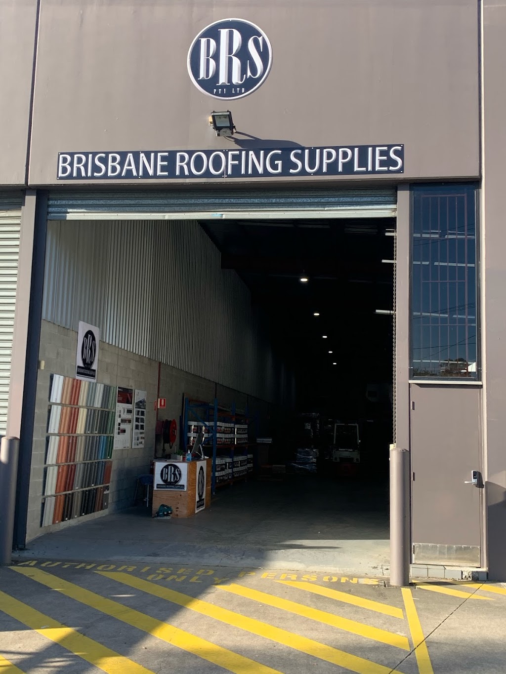 Brisbane Roofing Supplies | store | Unit 1/12 Fraser Rd, Northgate QLD 4013, Australia | 0419525369 OR +61 419 525 369