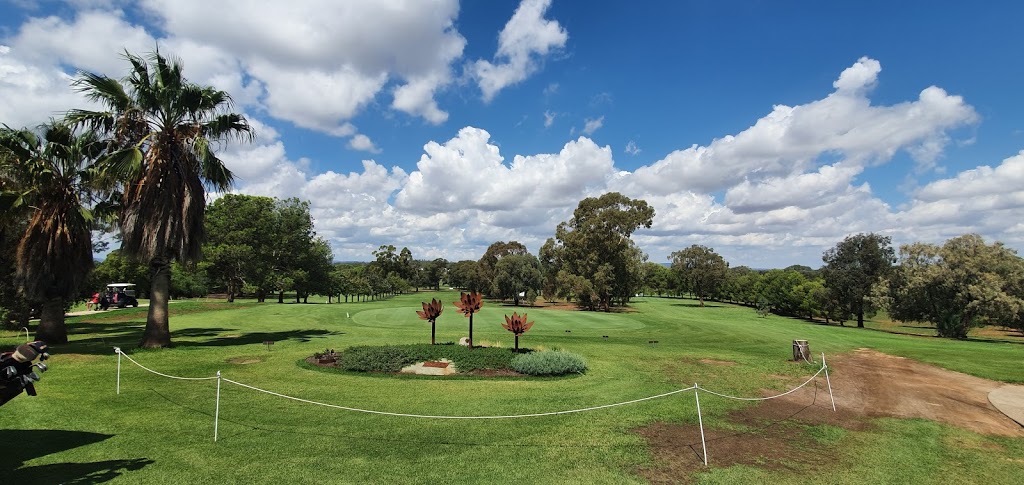 Parkes Golf Club | London Rd, Parkes NSW 2870, Australia | Phone: (02) 6862 2044