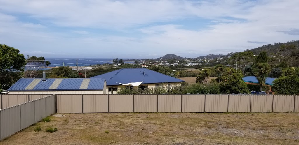 Beach House XIV | 14 Sea Eagle Dr, Bicheno TAS 7215, Australia