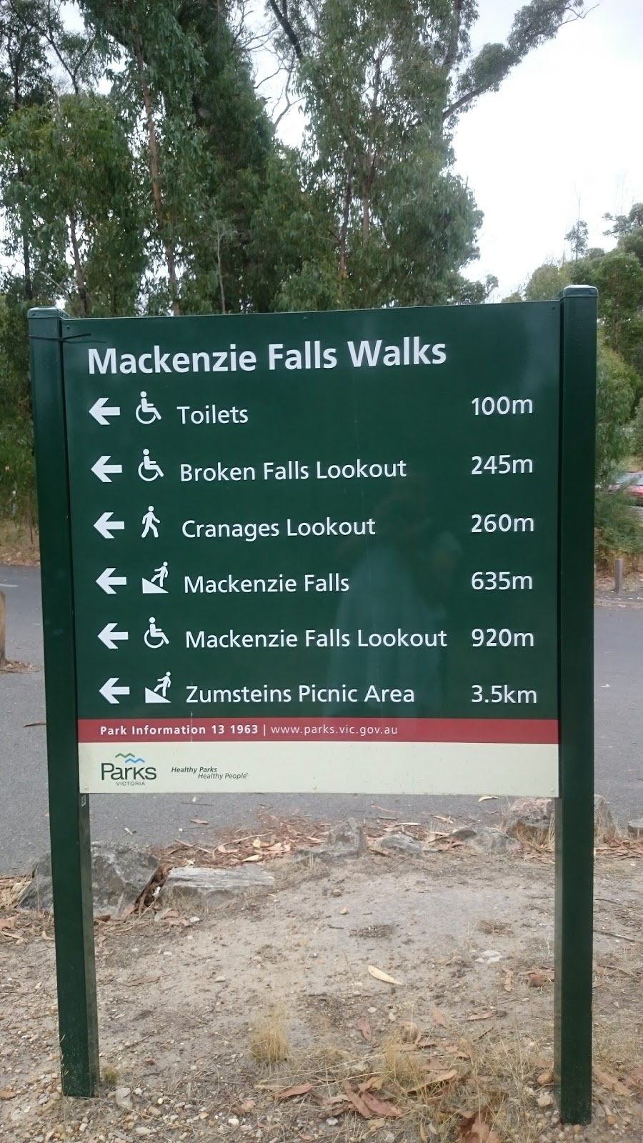 MacKenzie Falls Carpark | parking | Zumsteins VIC 3401, Australia