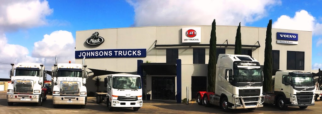 Johnsons Truck and Bus Mildura | car repair | 579 Benetook Ave, Mildura VIC 3500, Australia | 0350244666 OR +61 3 5024 4666