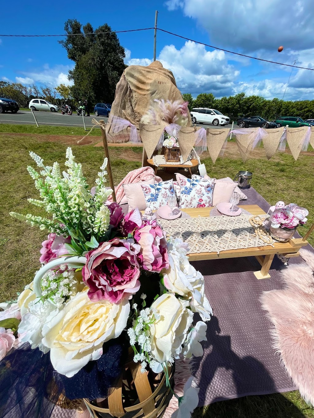 Mt Tamborine Pop Up Picnics | 16 Sumatra Ct, Tamborine Mountain QLD 4272, Australia | Phone: 0429 900 054