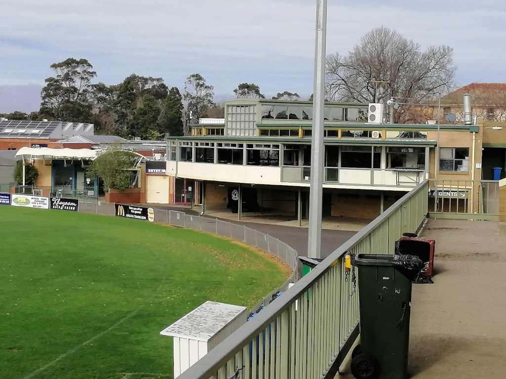 Sale Football Netball Club | Cnr Palmerston & McArthur Streets, Sale VIC 3850, Australia | Phone: (03) 5144 4369
