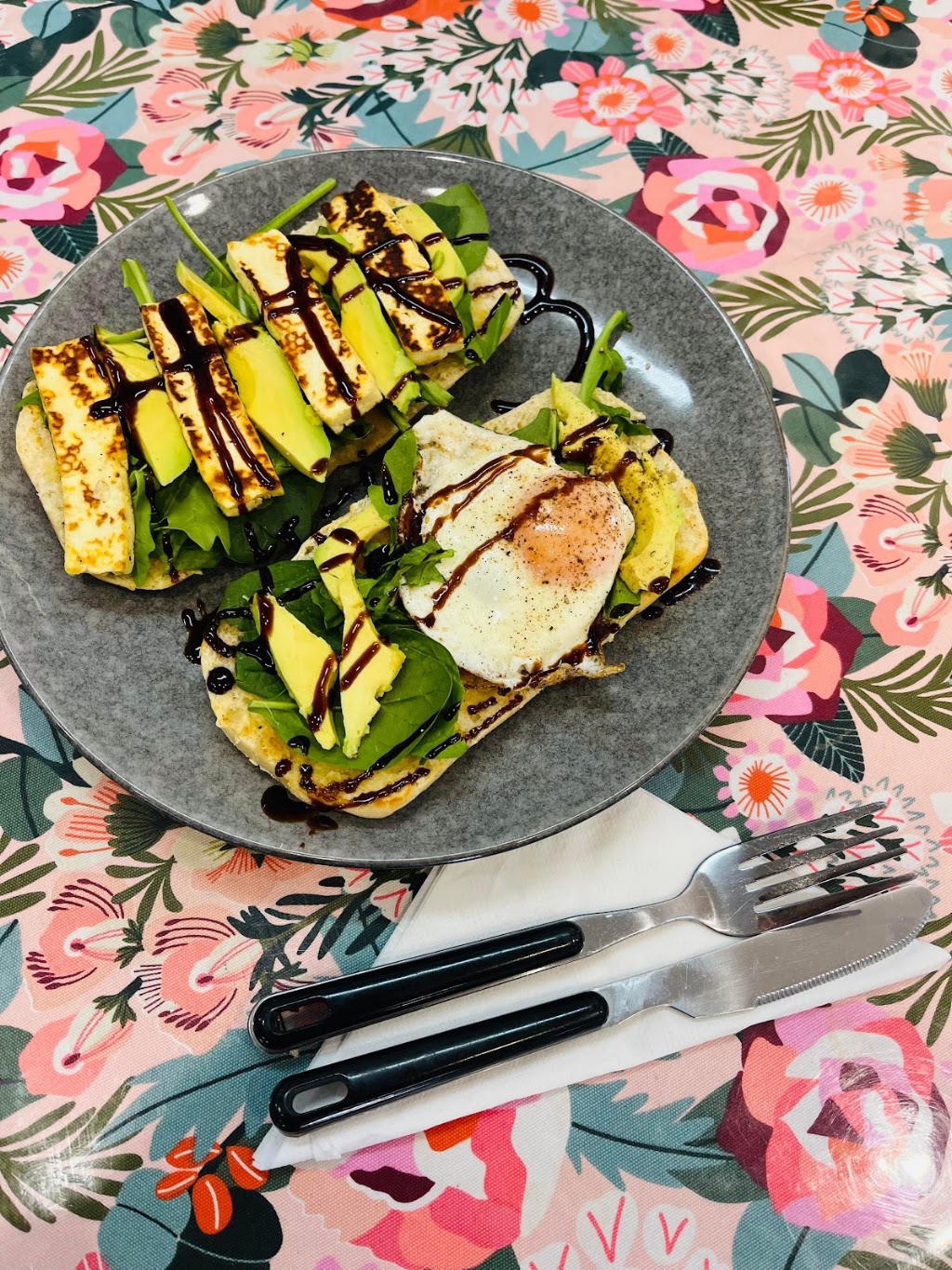 Morven Cafe | 68 Albert St, Morven QLD 4468, Australia | Phone: (07) 4654 8047