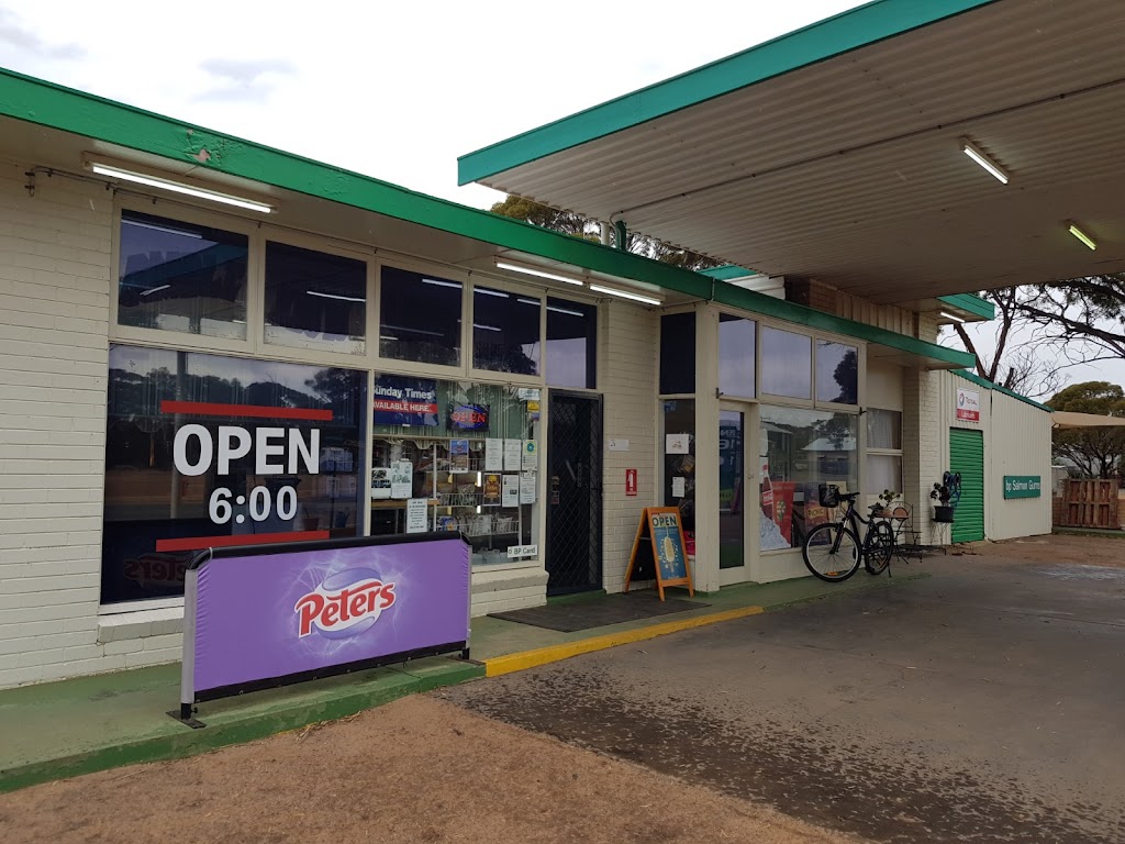 bp | Coolgardie-Esperance Highway, 31 Hick Street, Salmon Gums WA 6445, Australia | Phone: 0404 435 104