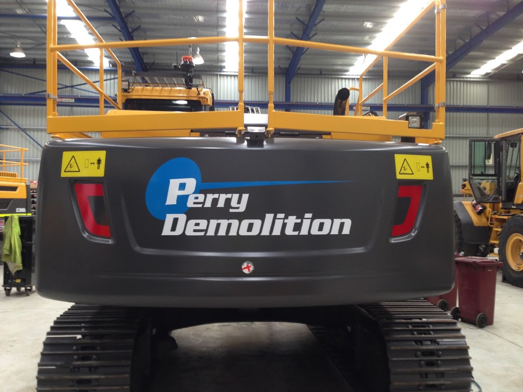 Perry Demolition | 2/115 De Goldis Rd, Fyansford VIC 3218, Australia | Phone: 0447 335 716